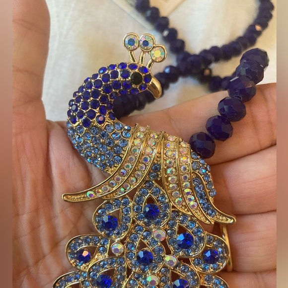Eye Candy Jeweled Peacock Necklace with Blue Crystals New w/ Tags - Picture 2 of 14